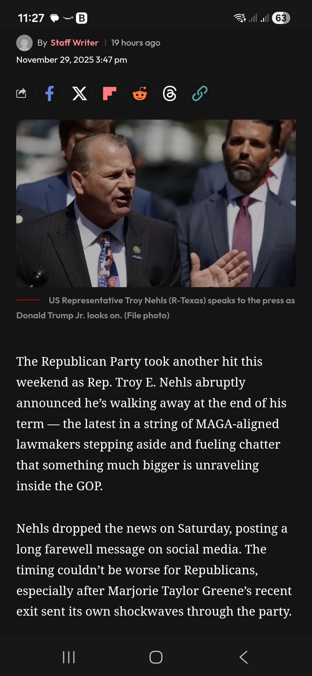 Screenshot_20251130_232746_Samsung Internet.jpg